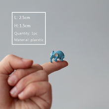 Load image into Gallery viewer, BAIUFOR Super Mini Animals 1 Fairy Garden Miniatures diy Terrarium Figurines Micro Moss Landscape Decor Dollhouse Accessories
