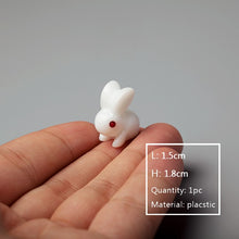 Load image into Gallery viewer, BAIUFOR Super Mini Animals 1 Fairy Garden Miniatures diy Terrarium Figurines Micro Moss Landscape Decor Dollhouse Accessories
